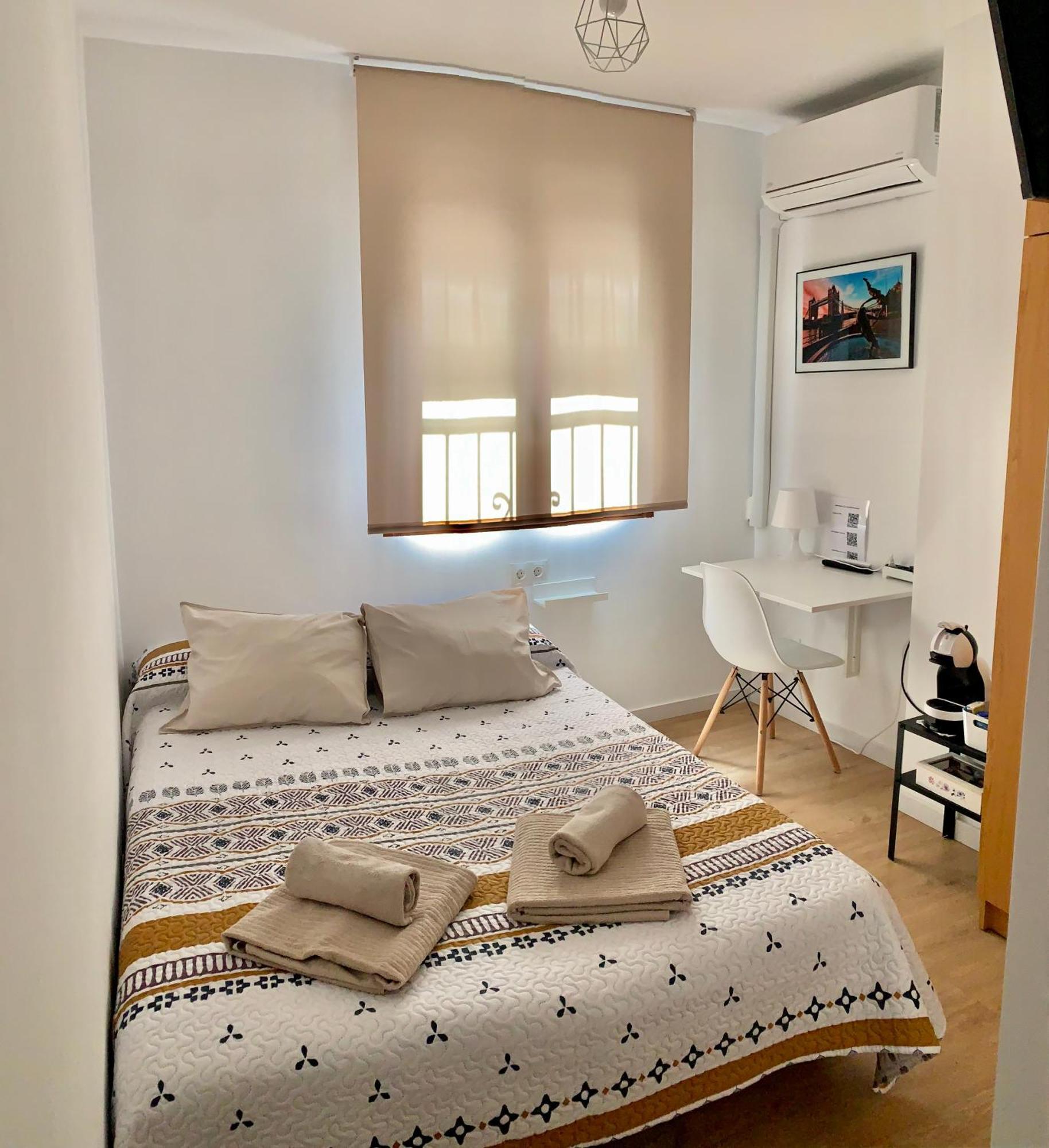 Habitacion Gonzalez Malaga Luaran gambar